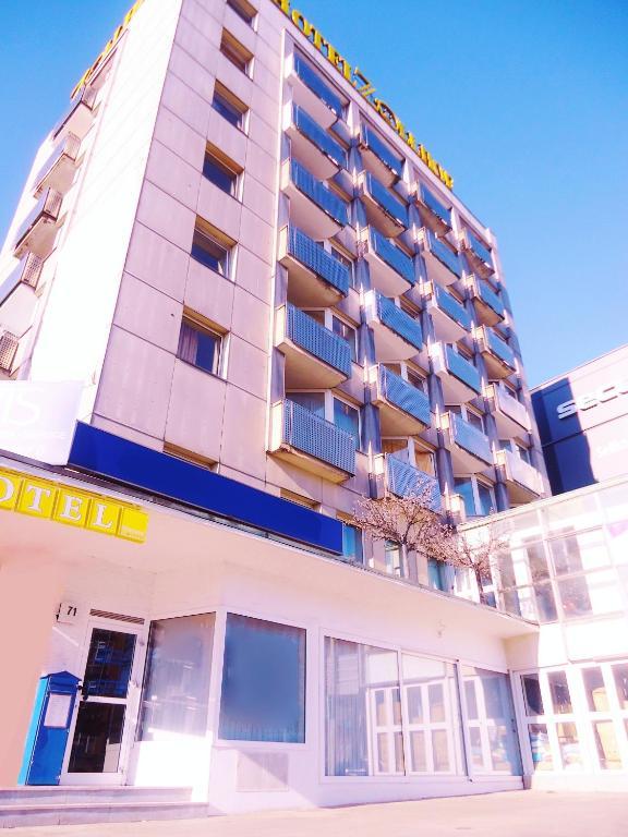 Hotel Zollhof Hamburgo Exterior foto